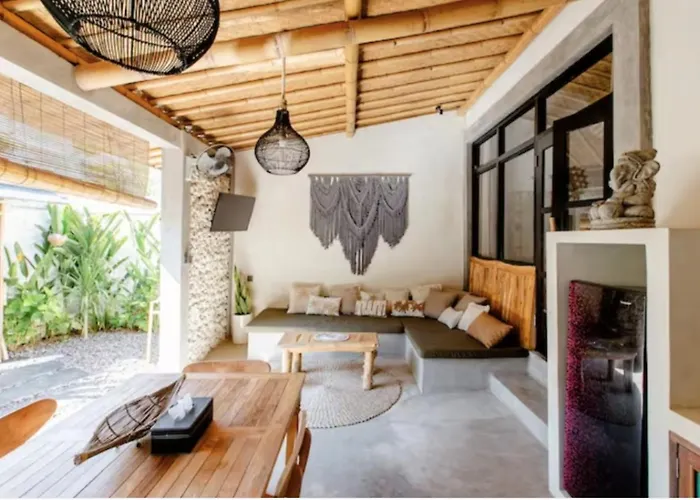 Tropical Stylish Alma 1 Bedroom With Pool And Kitchen *