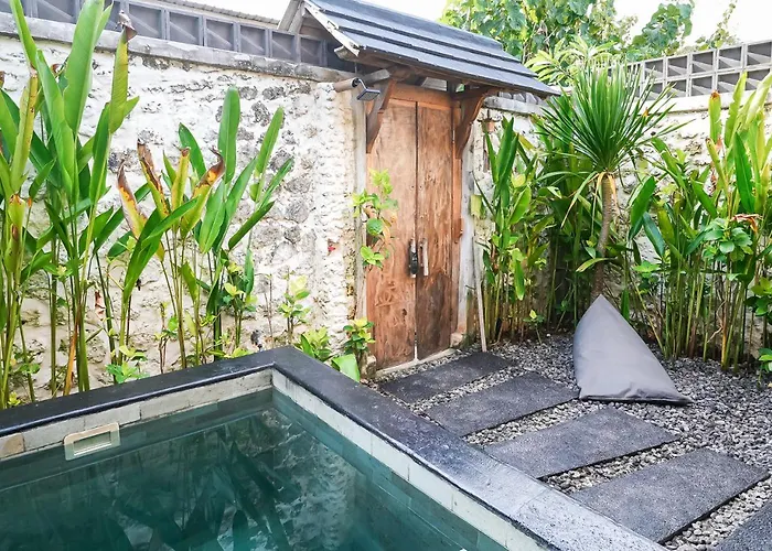 Tropical Stylish Alma 1 Bedroom With Pool And Kitchen ウルワツ